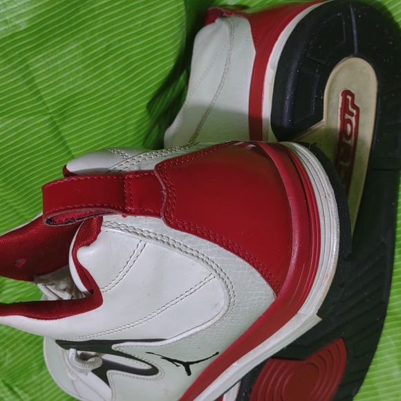 Men's good lightly used condition Jordans sz 13m - Picture 6 of 8